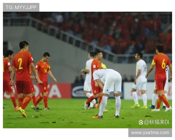 偶遇足球巨星球迷心中的梦想瞬间成真